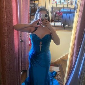 Sherri Hill Never Worn Prom Dress Brand New